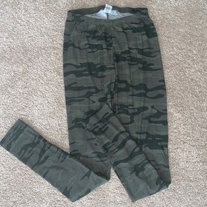 Camo leggings